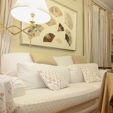 Apartamento La Feria Apartment Seville Ngoại thất bức ảnh