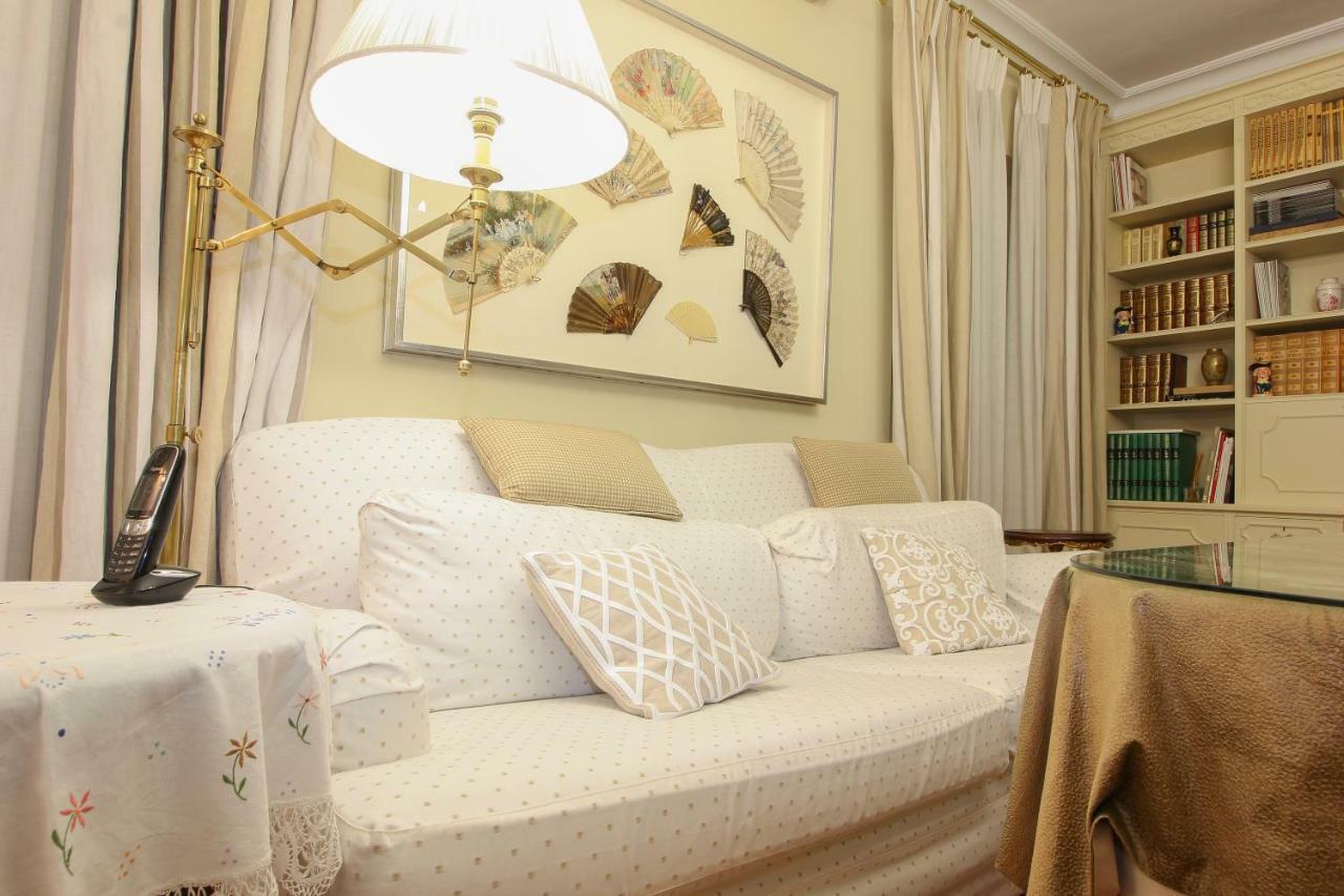 Apartamento La Feria Apartment Seville Ngoại thất bức ảnh